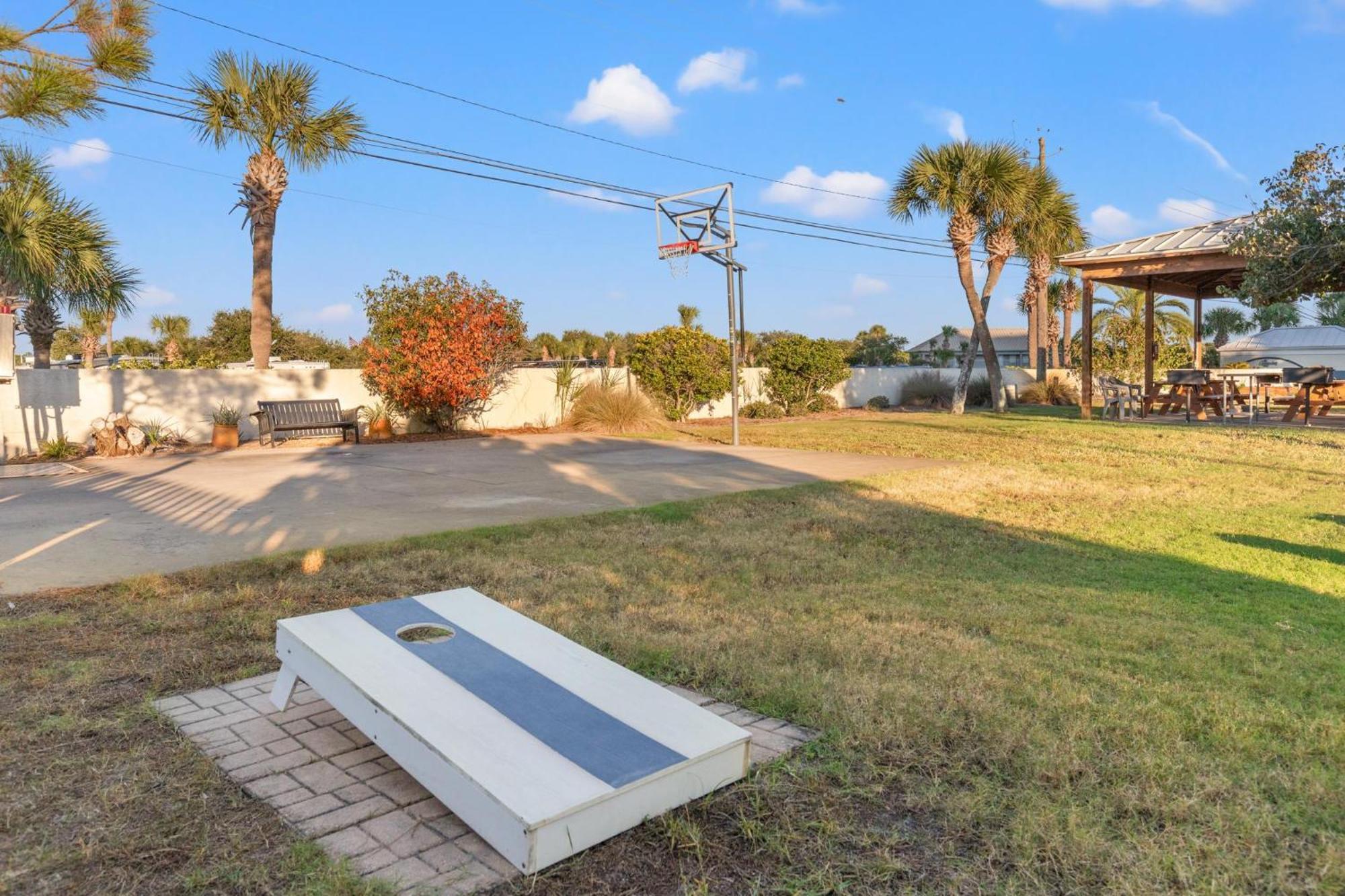 Commodore 1209 Panama City Beach